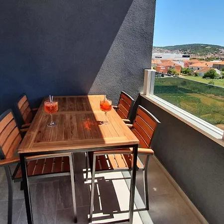 Elite Lägenhet Trogir