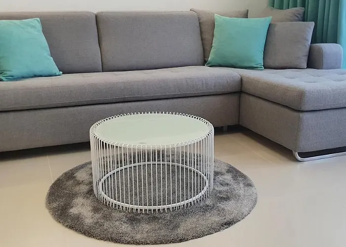 アパート Elite トロギール